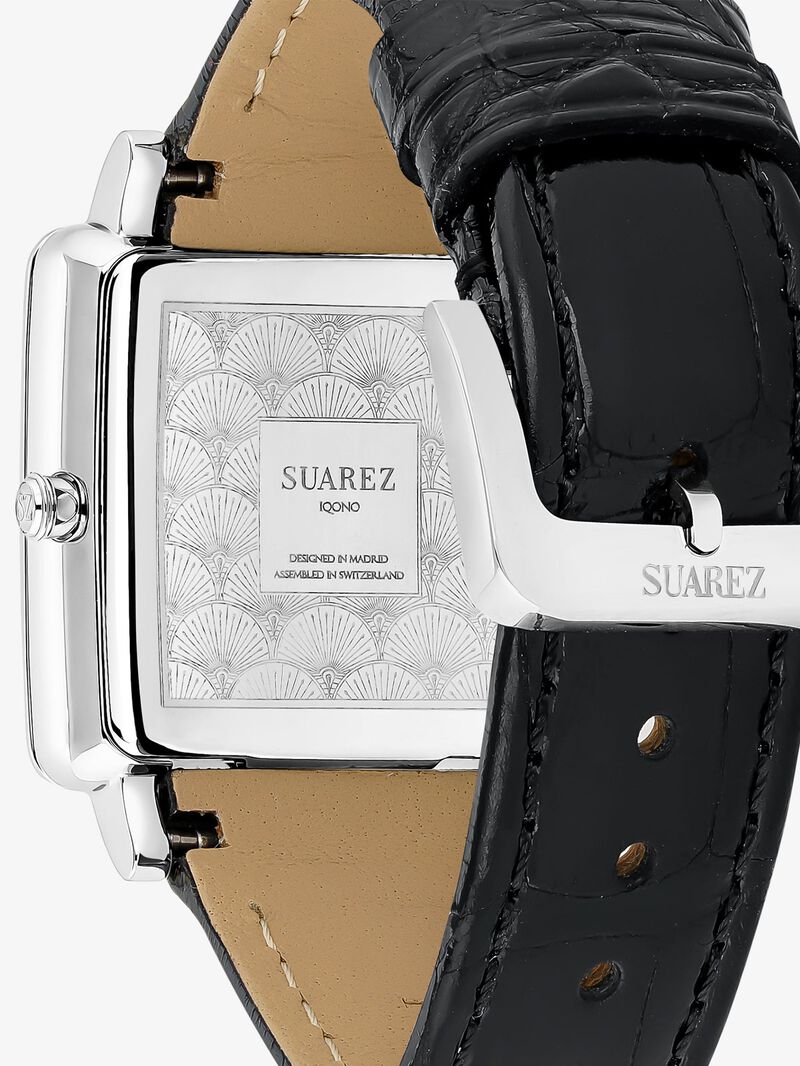 Stainless steel watch and leather bracelet, with sapphire glass and quartz movement image number 1
