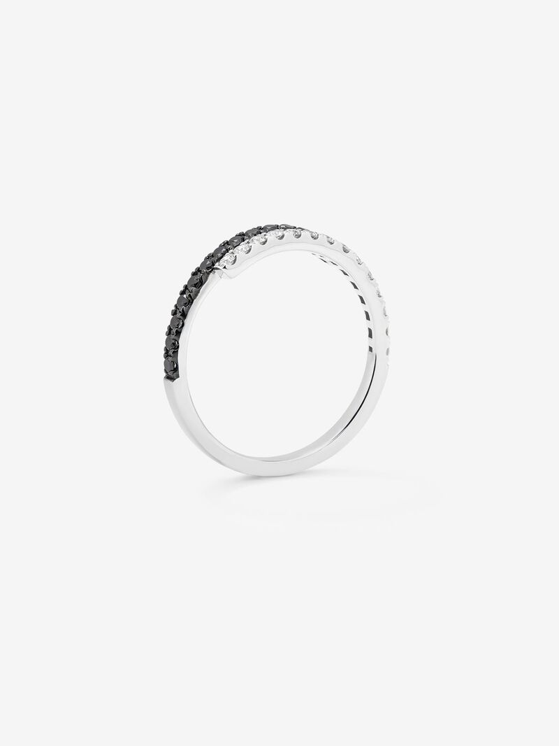 18K Gold Open Ring with Black Diamond and White Diamond image number 4
