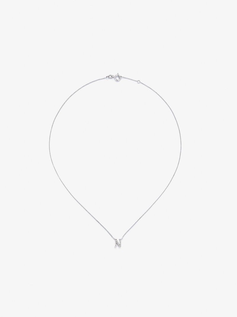 Pendant chain with small initial in 18K white gold and diamonds image number 0