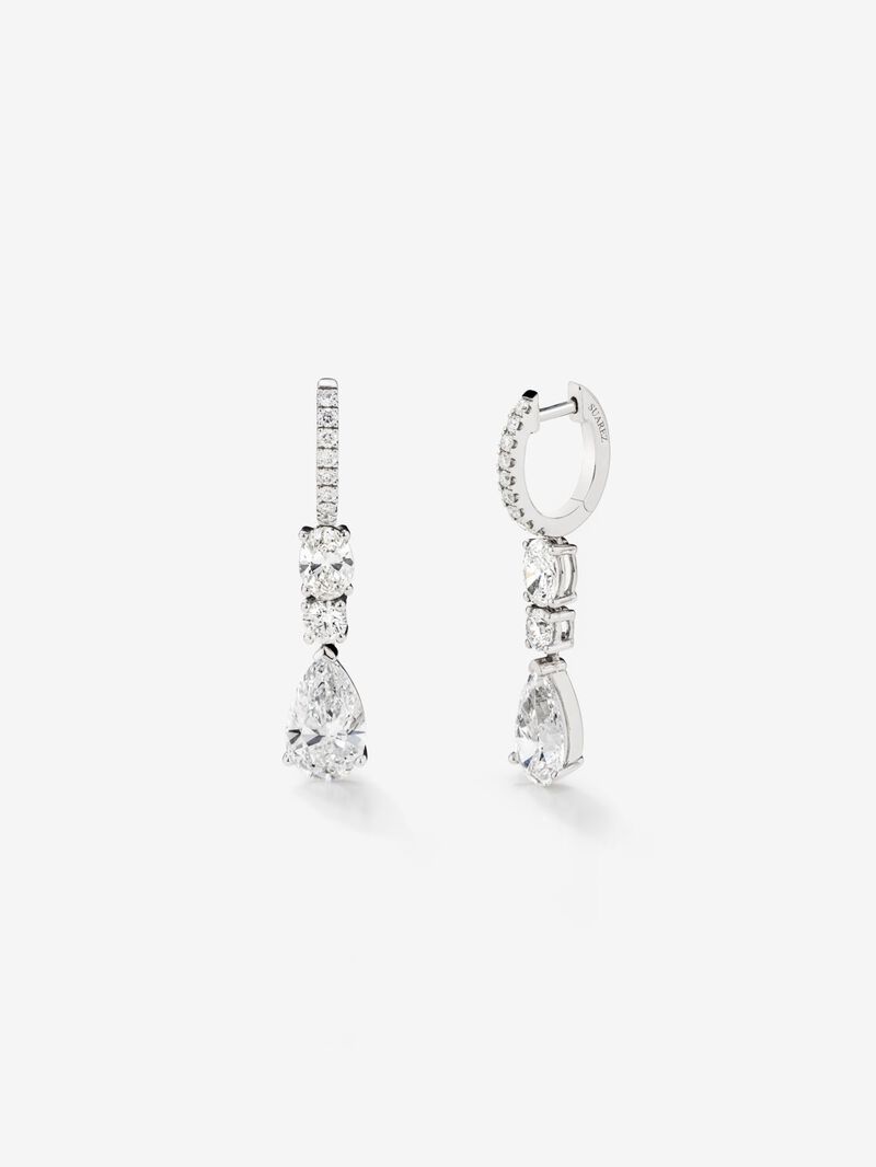 18K white gold earrings with 2 pear-cut diamonds with a total of 3.06 cts and 22 brilliant-cut diamonds with a total of 1.38 cts image number 0