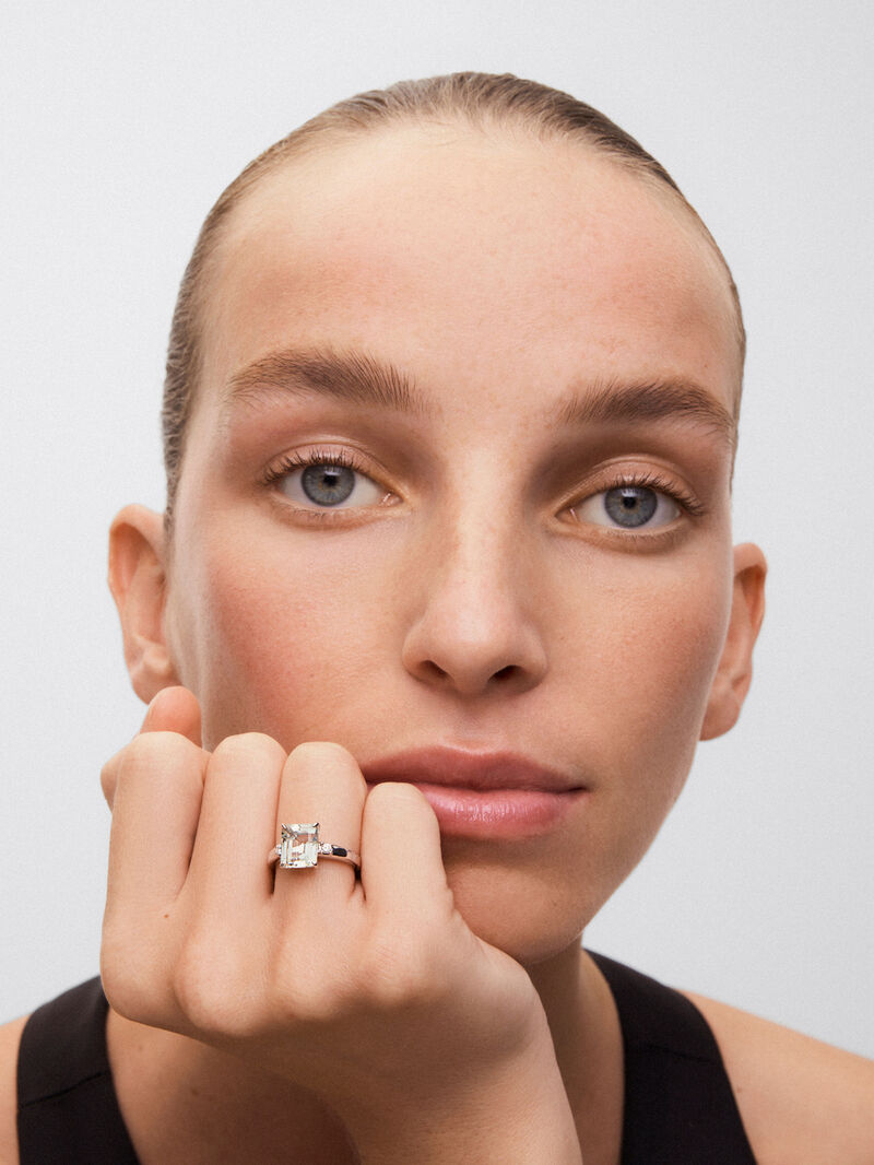 925 silver ring with green amethyst in emerald cut of 3.12 cts and 2 brilliant cut diamonds with a total of 0.09 cts image number 3