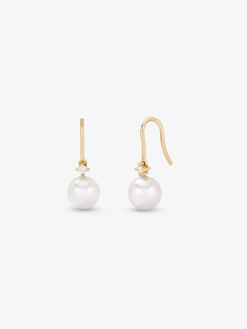 18k yellow gold pendant earring with 8mm akoya pearl and diamond. image number 0