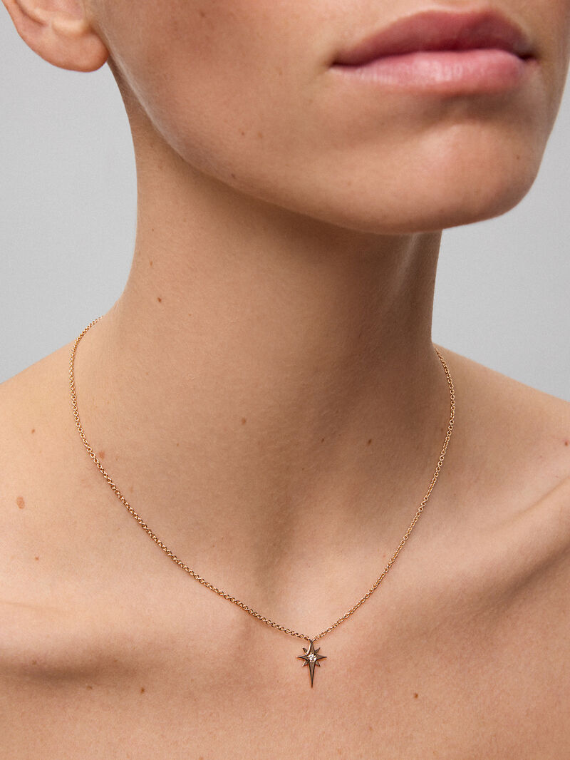 Pendant chain with 18K rose gold star with diamond. image number 1