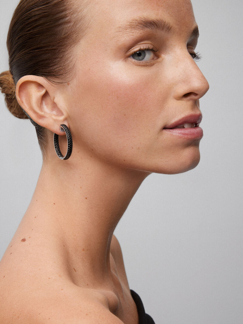 925 silver earrings with black spinels image number 1
