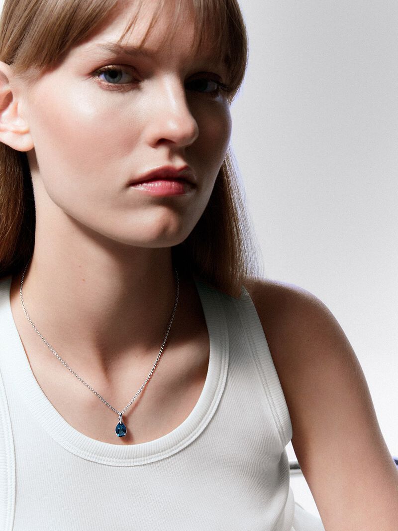Utopian Pendant image number 5