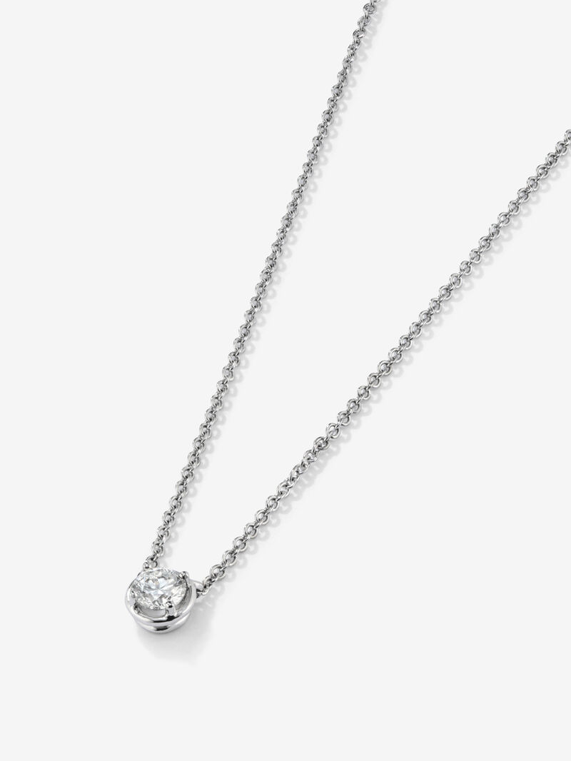 18K white gold chain pendant with solitary diamond image number 2