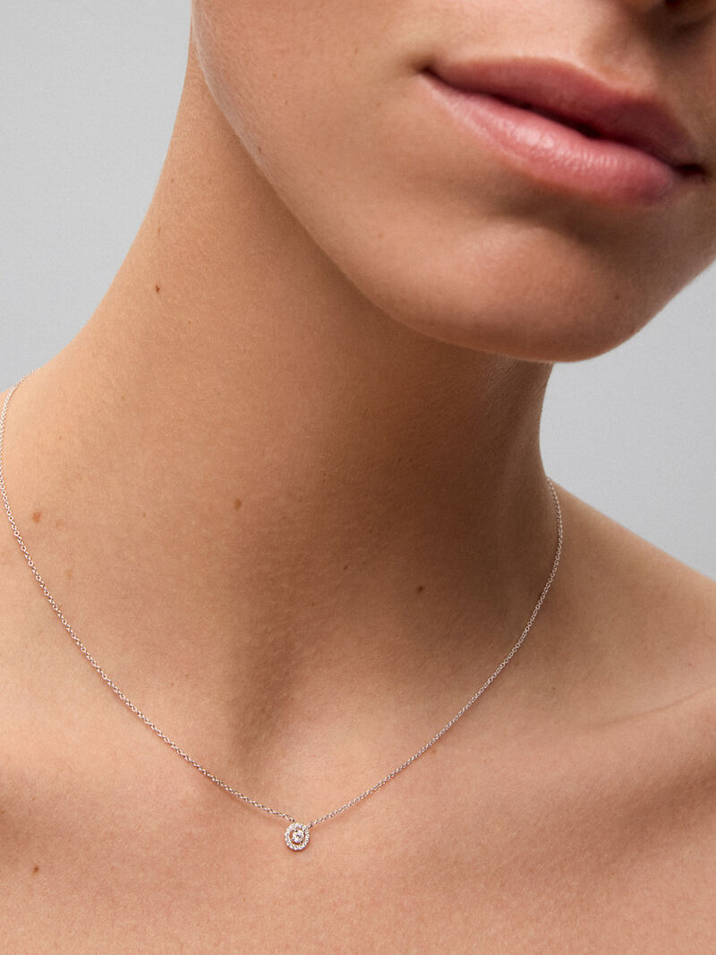18K white gold chain pendant with solitary diamond and diamond urla image number 1
