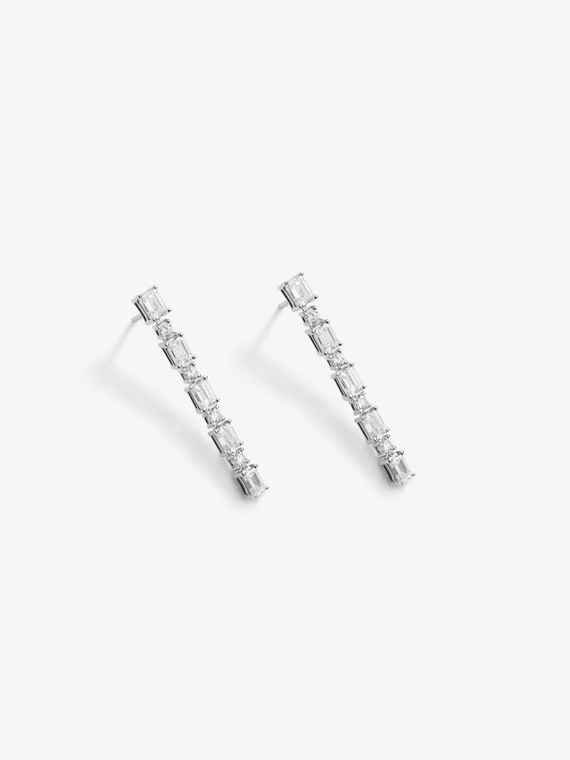 18K white gold earrings with white diamonds in emerald size 3.21 cts and diamonds in bright 0.5 cts image number 2