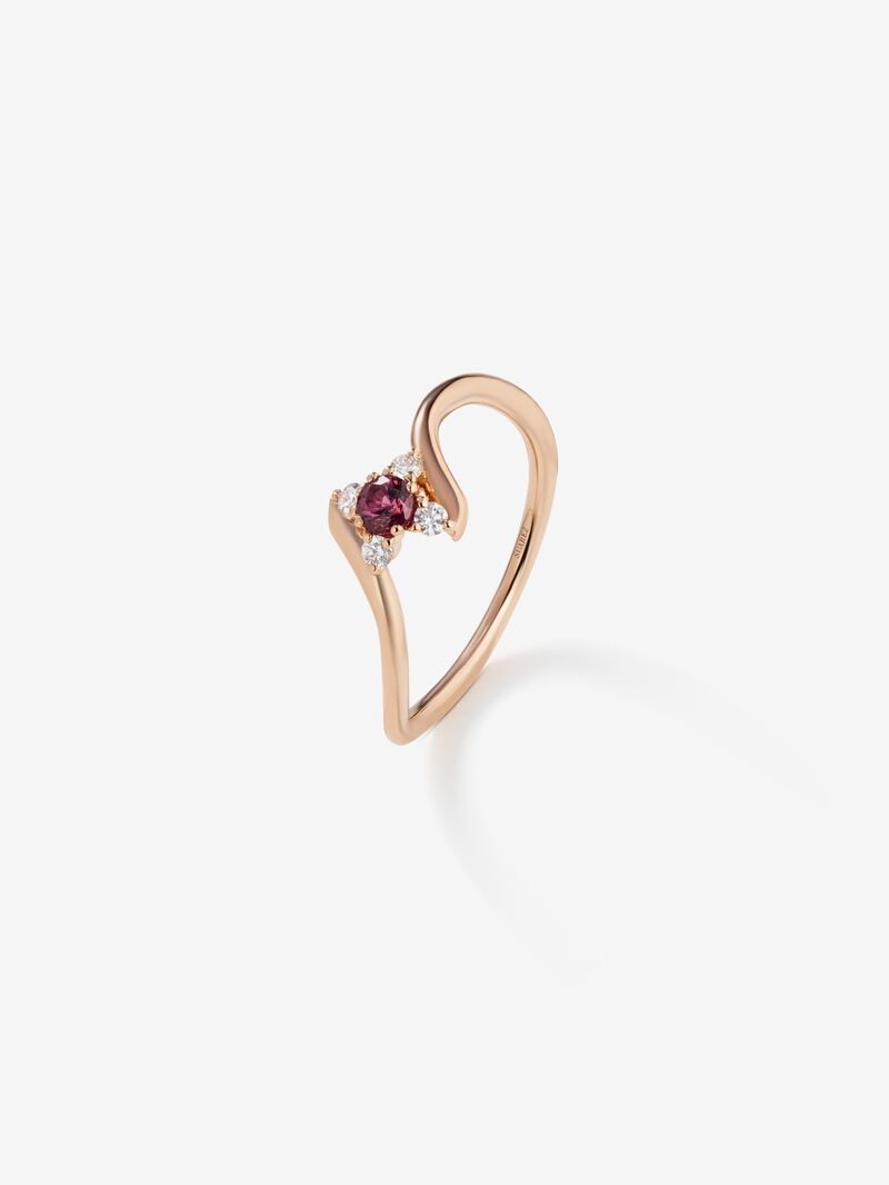 18K Rose Gold Ring with Ruby and Diamonds image number 0