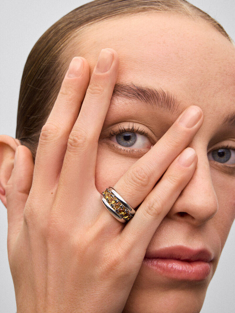 925 silver ring with paved brilliant-cut citrine quartz image number 3