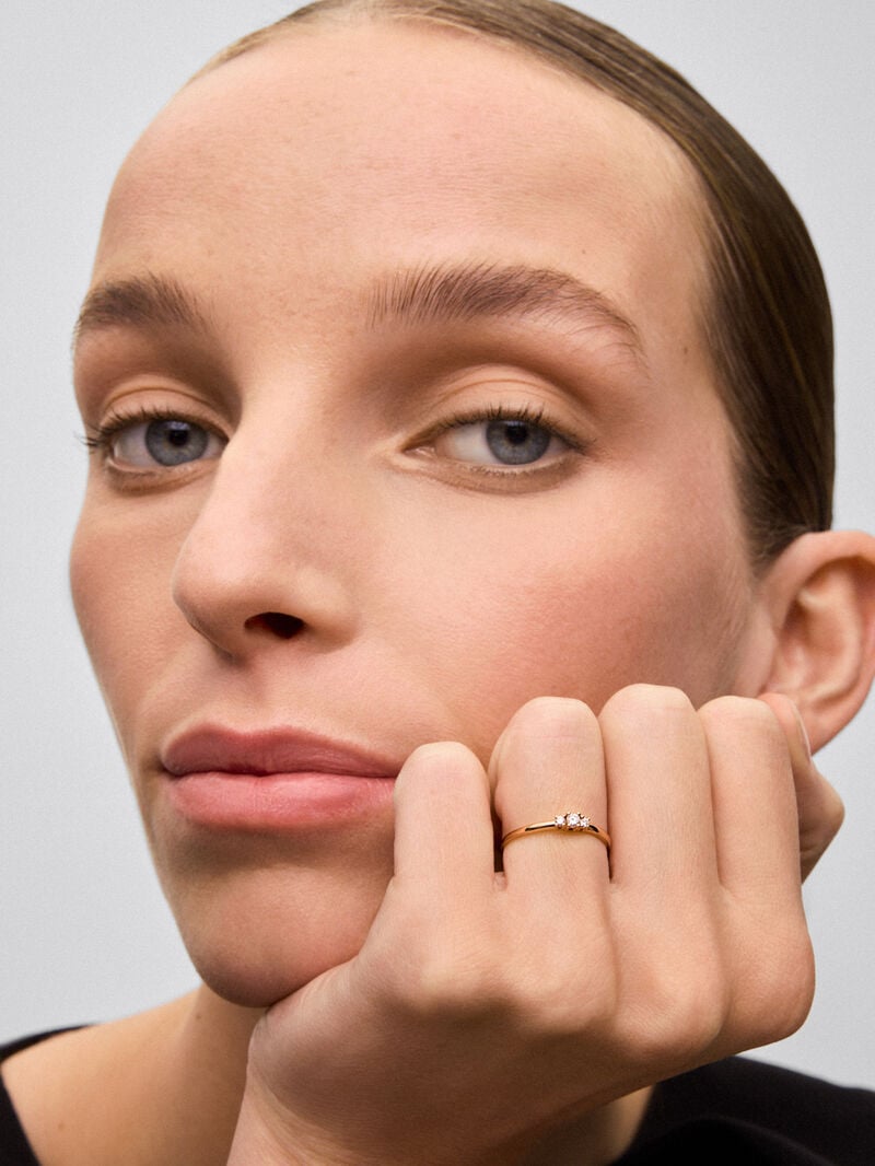 18K rose gold ring with 3 brilliant-cut diamonds with a total of 0.11 cts image number 1