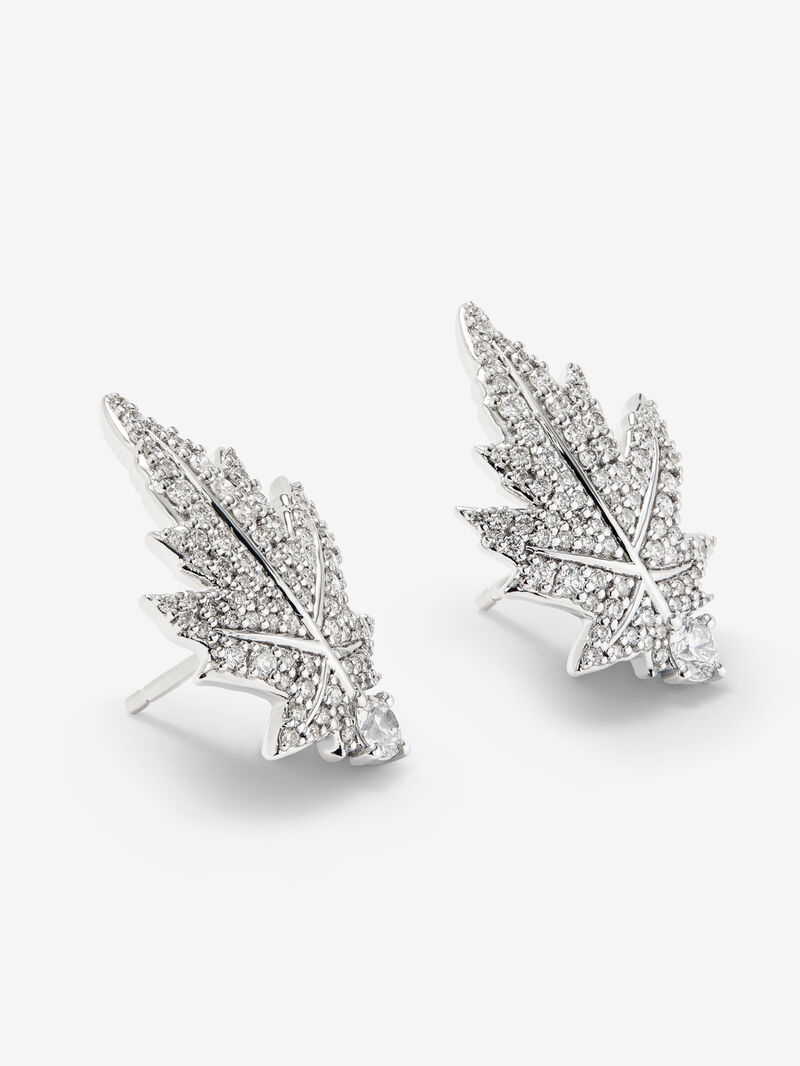 18K white gold earrings with two central diamonds totaling 0.26 cts, diamond pavé, and a maple leaf design. image number 2
