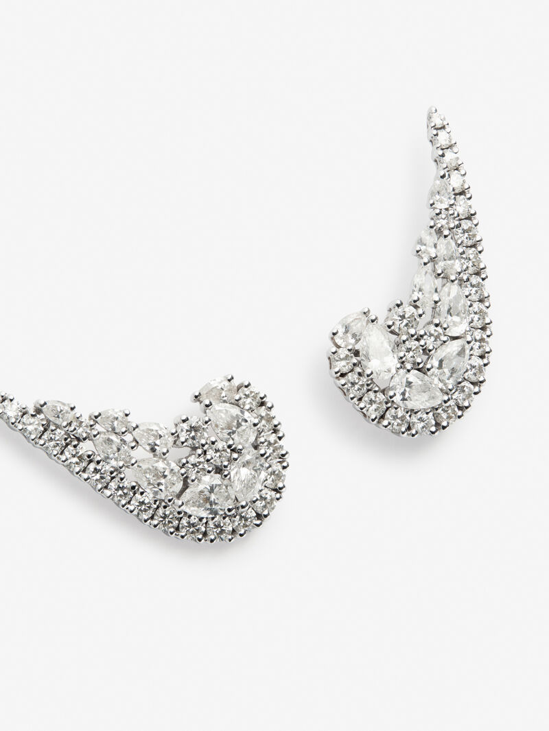 18K white gold earrings with diamonds 3.02 cts image number 2