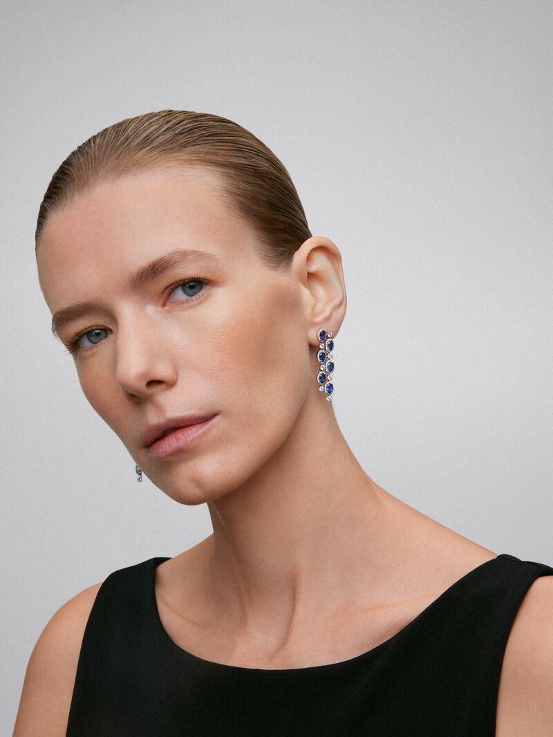 18K White Gold Earrings with diamonds and sapphires image number 4
