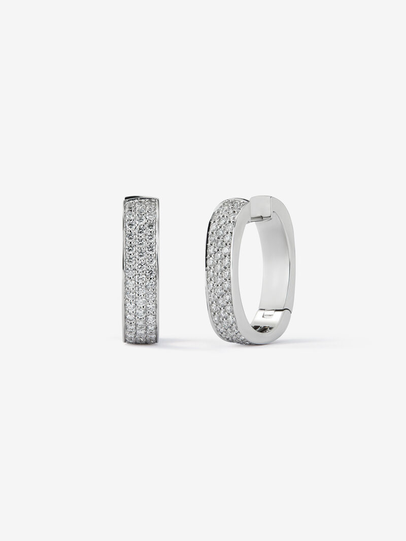 18K White Gold Earrings with Brilliant-Cut Pavé Diamonds image number 0
