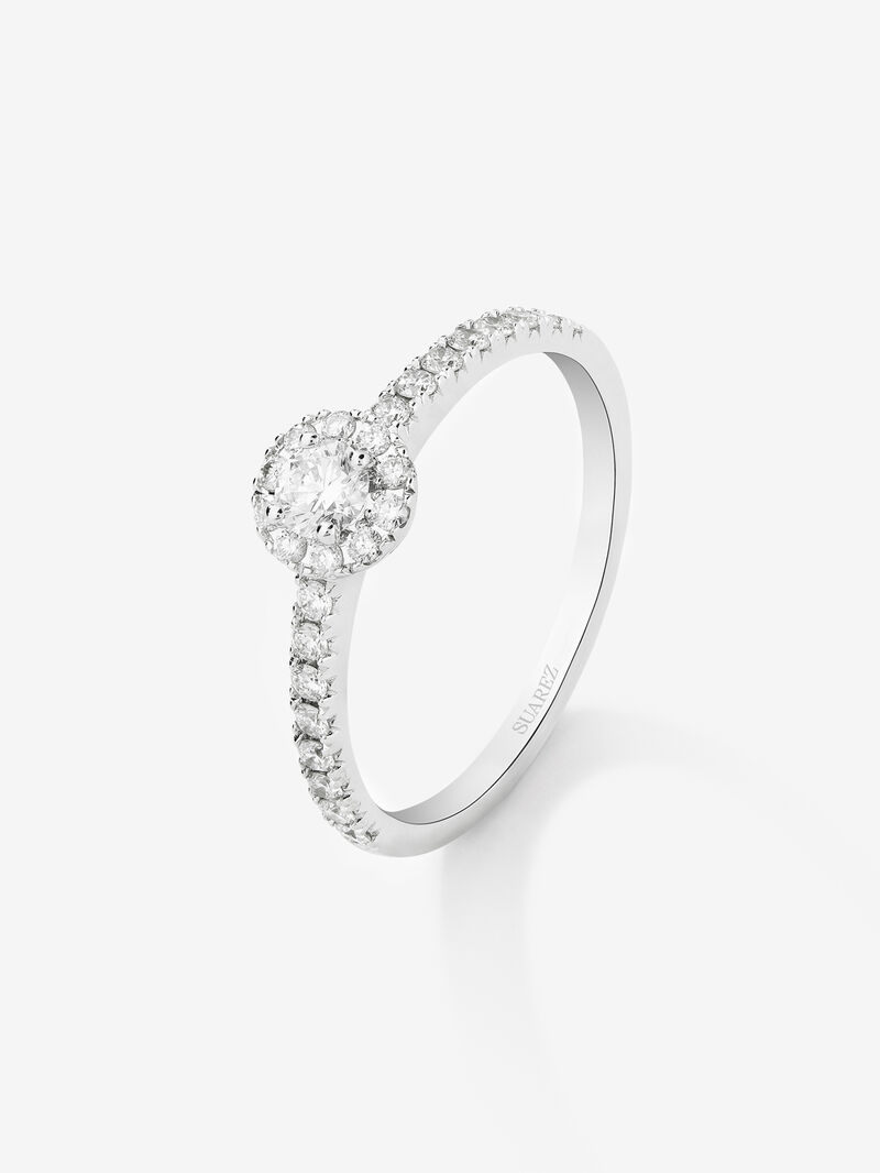 18K white gold ring with central brilliant-cut diamond of 0.15 cts and 26 brilliant-cut diamonds with a total of 0.28 cts image number 0