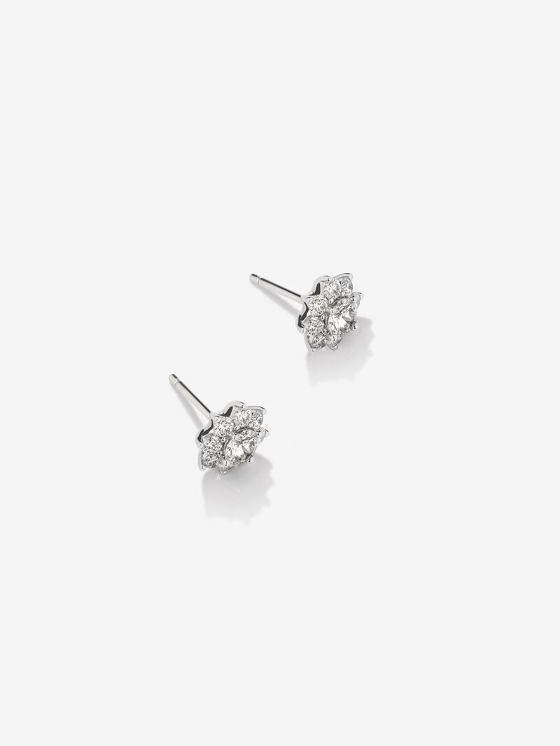 18K white gold earrings with 18 brilliant-cut diamonds with a total of 1.9 cts in the shape of a star image number 2