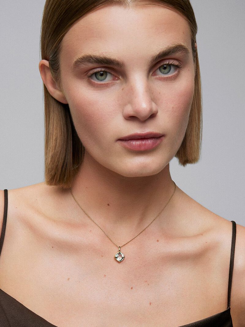 18K yellow gold pendant chain with green amethyst. image number 3