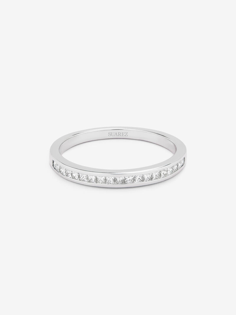 Half-eternity engagement ring made of 18K white gold with princess cut diamonds on band image number 2