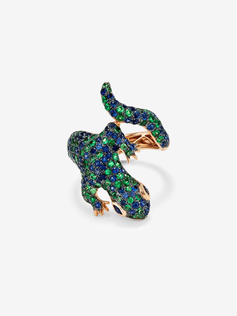 18K rose gold ring with 79 brilliant-cut tsavorites with a total of 1.35 cts and 81 brilliant-cut blue sapphires with a total of 1.35 cts in the shape of a salamander image number 4
