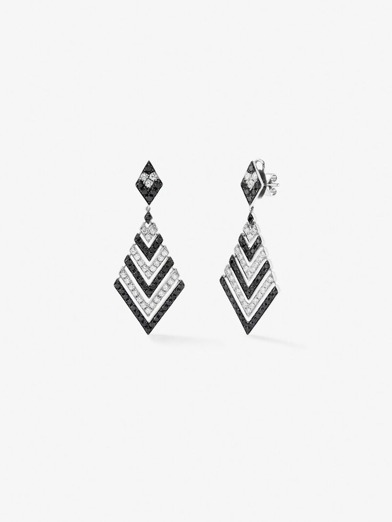 18K white gold pendants with white diamonds and black diamonds image number 0