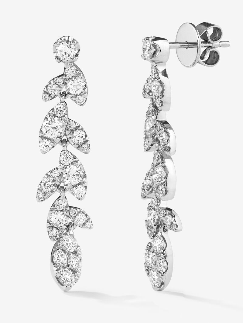 18K white gold earrings with 58 brilliant-cut diamonds with a total of 1.48 cts image number 0