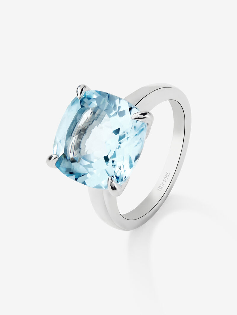 928 Silver Ring with Topaz image number 0
