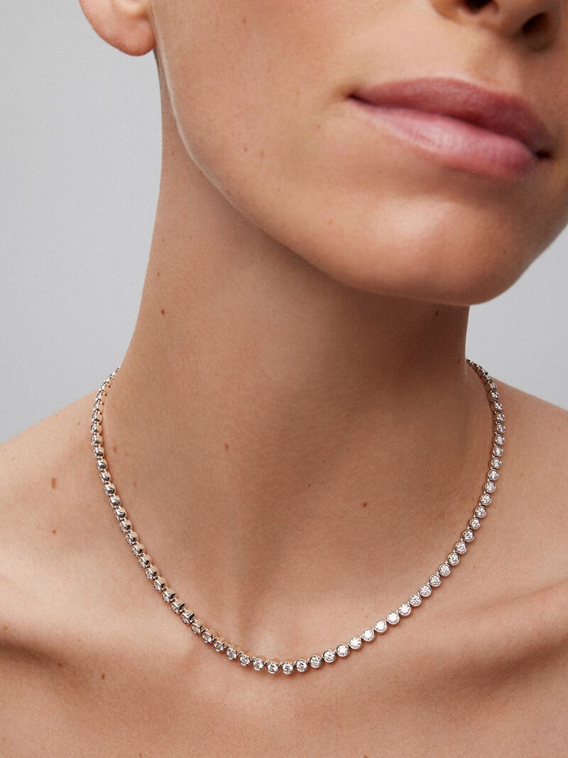 18K white gold riviere necklace with diamonds image number 0