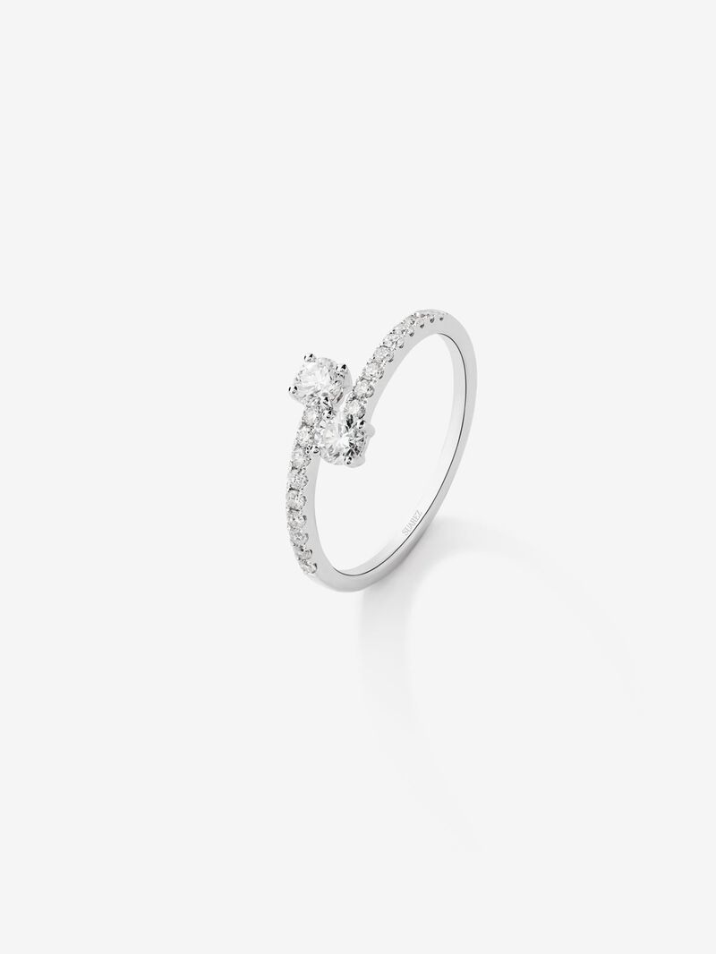 You and Me ring in 18K white gold with 20 brilliant-cut diamonds with a total of 0.49 cts image number 0