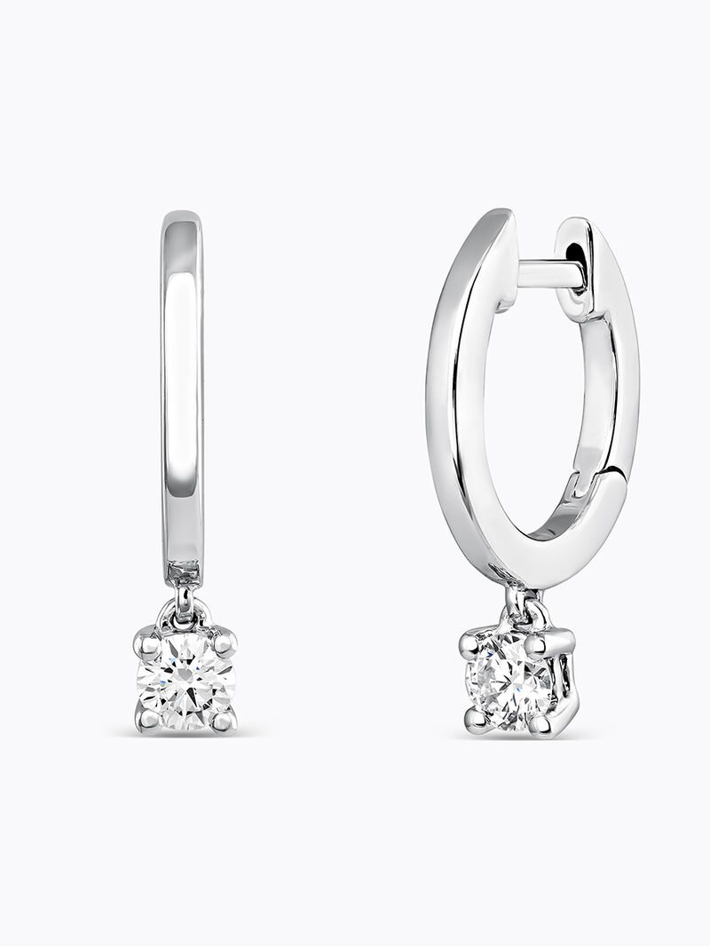 Pendientes de oro blanco con diamantes con un total de 0,25cts image number 0