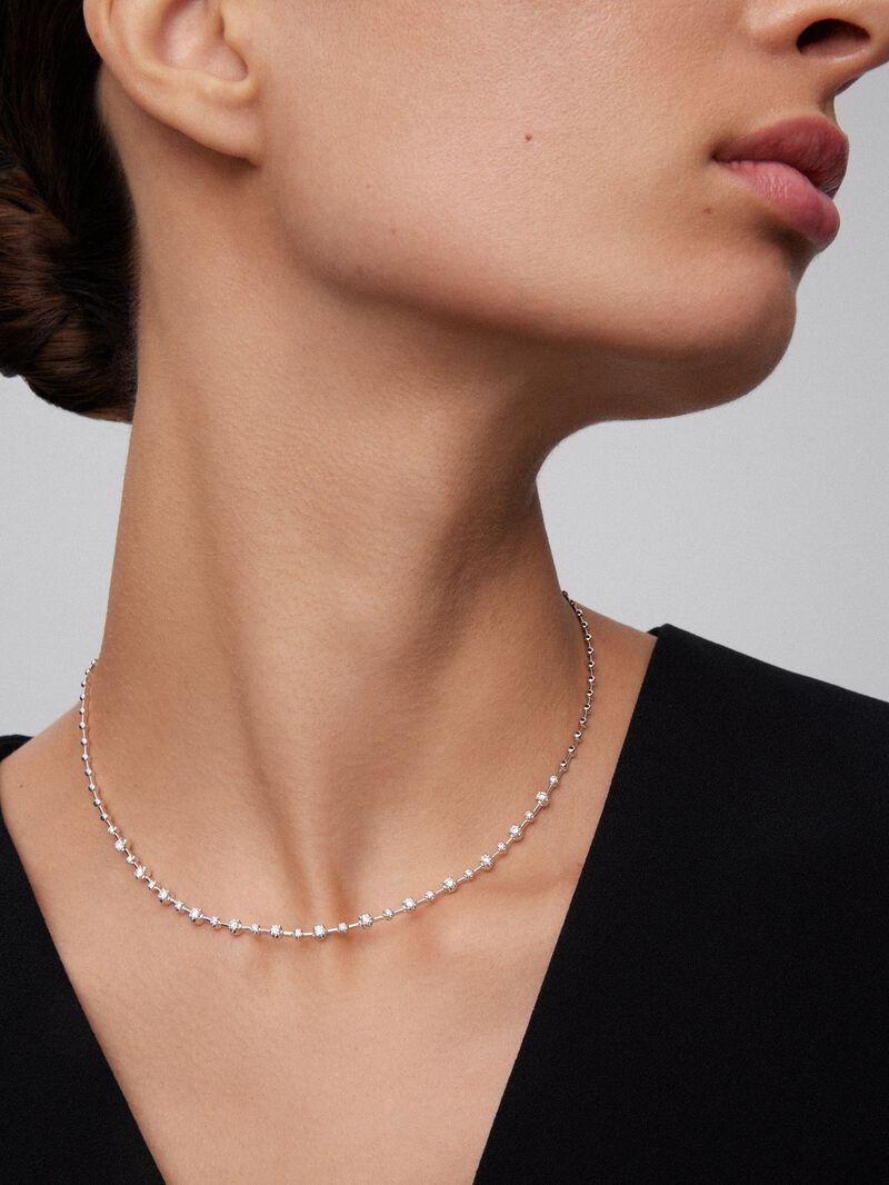 18K white gold necklace with 27 brilliant-cut diamonds with a total of 0.95 cts image number 3