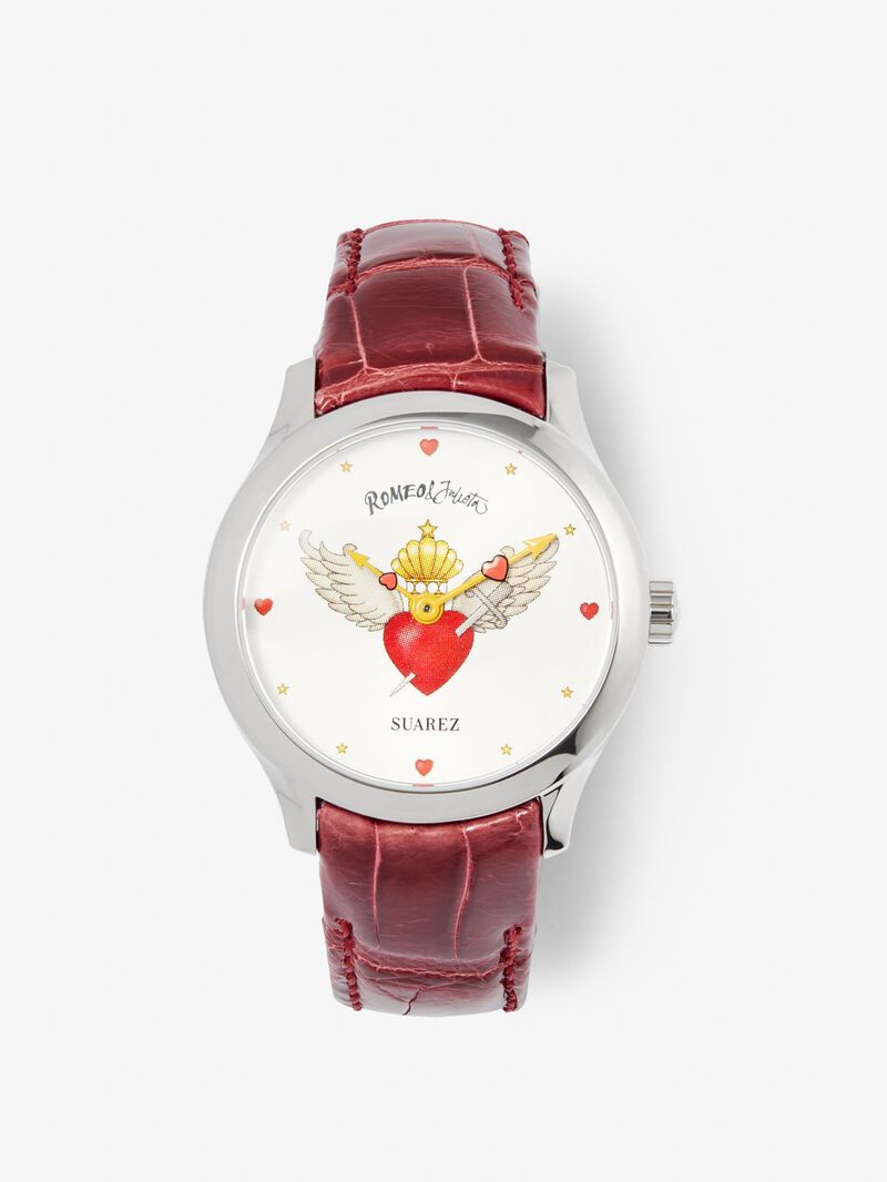 Stainless steel watch and leather bracelet, with sapphire crystal and quartz movement image number 0