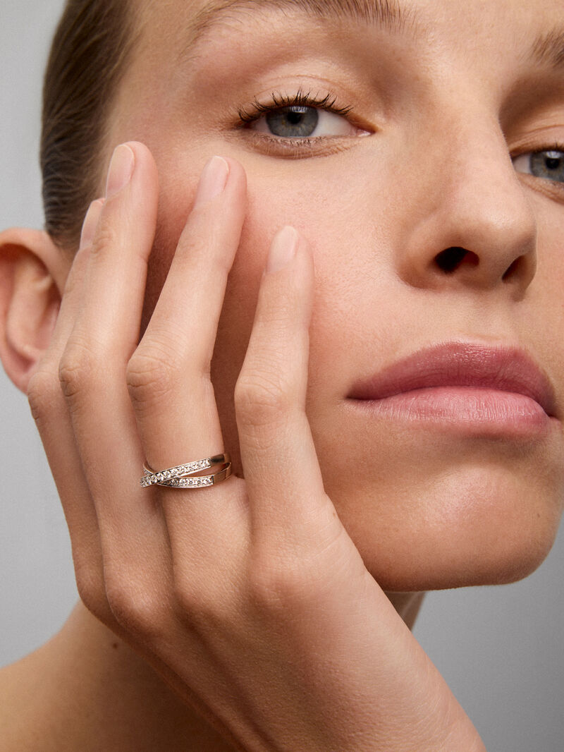 18K white gold cross ring with 30 brilliant-cut diamonds with a total of 0.48 cts image number 3