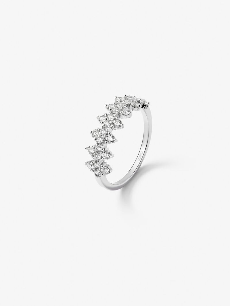 18K white gold ring with 28 brilliant-cut diamonds with a total of 0.59 cts image number 0