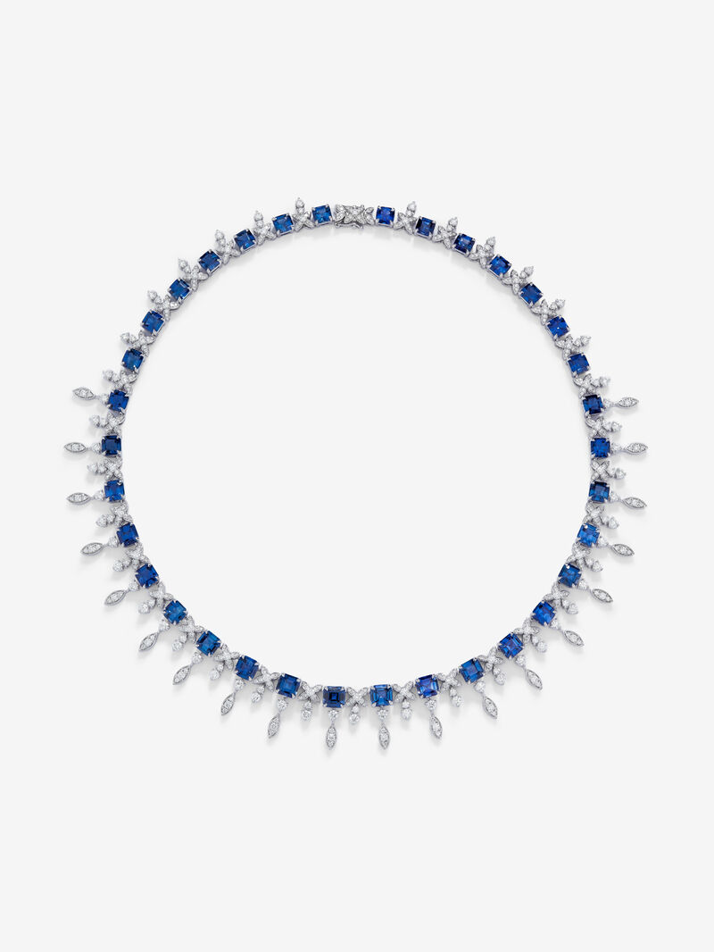 18K white gold necklace with 34 octagonal-cut blue sapphires with a total of 40.98 cts and 460 brilliant-cut diamonds with a total of 9.48 cts image number 0