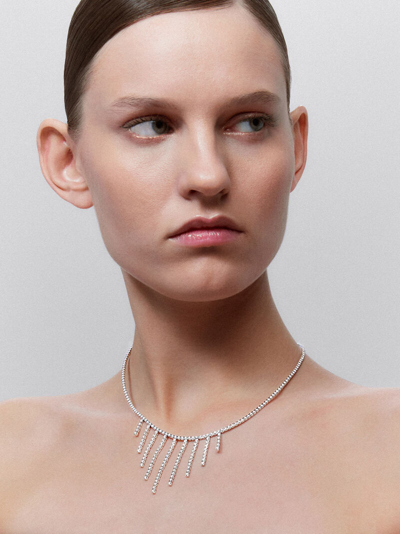 White Gold Necklace with Diamonds from the Old Guard Tango image number 2