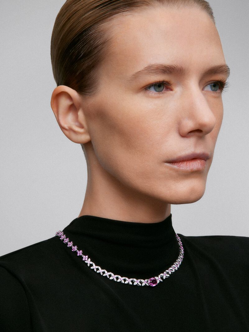 18K white gold necklace with pink sapphries in 15.02 cts and white diamonds in a brilliant 1.52 cts white diamonds image number 3