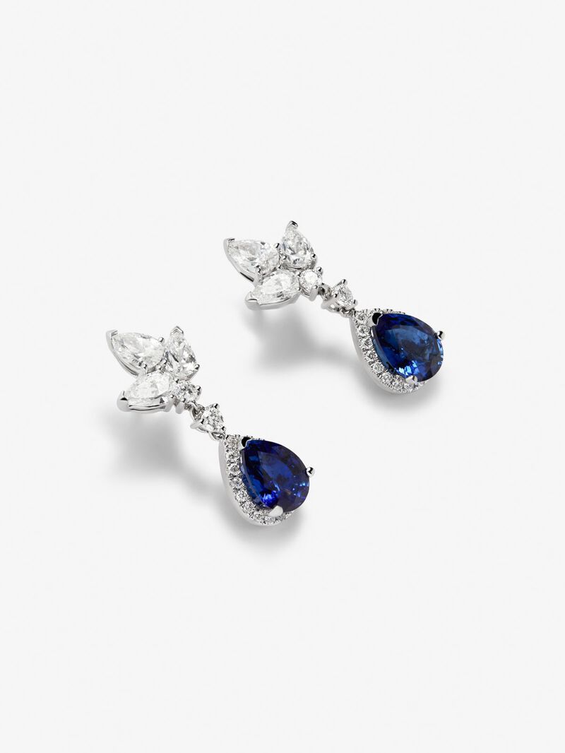 18K white gold earrings with 2 pear-cut pink sapphires with a total of 5.25 cts, 6 cut diamonds with a total of 1.2 cts and 4 brilliant-cut diamonds with a total of 0.14 cts image number 2