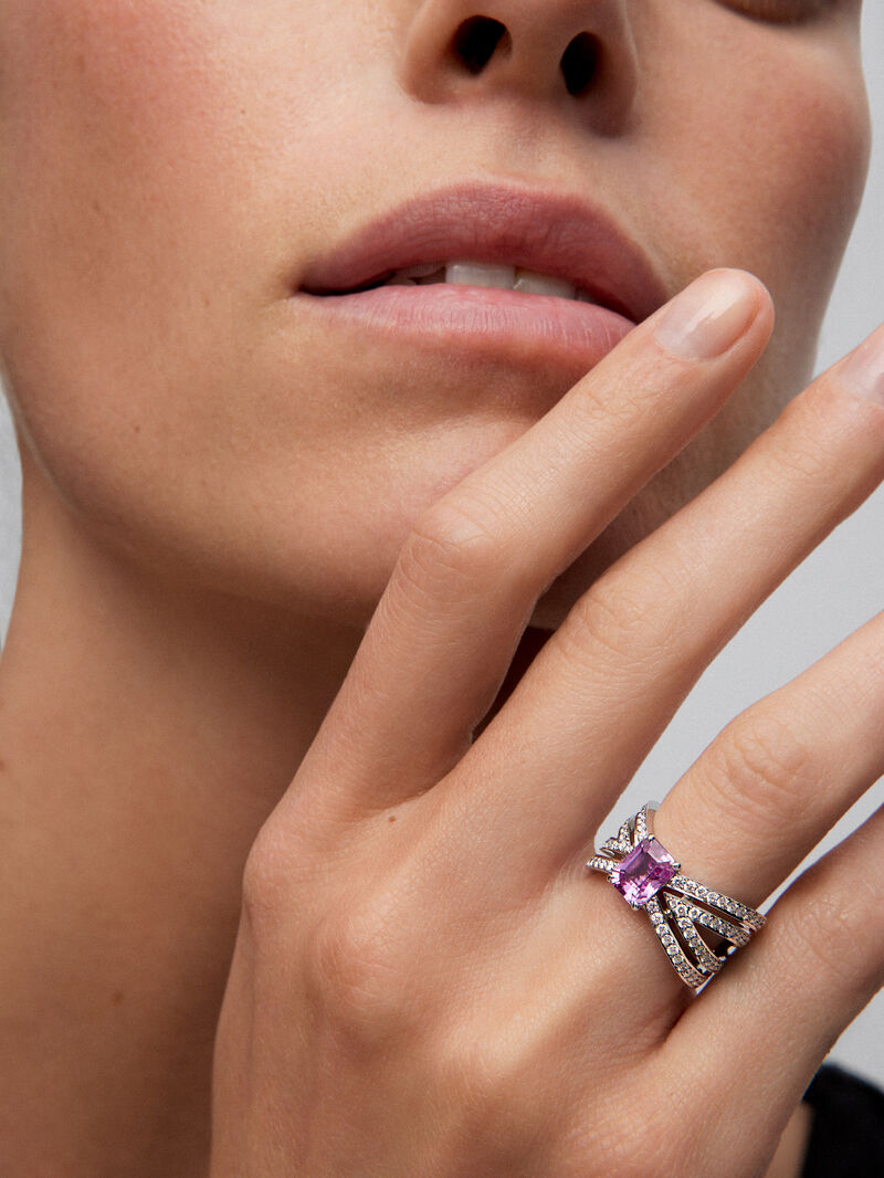 18K white gold multi-arm ring with octagonal-cut pink sapphire of 1.62 cts and brilliant-cut diamonds with a total of 1.11 cts image number 3