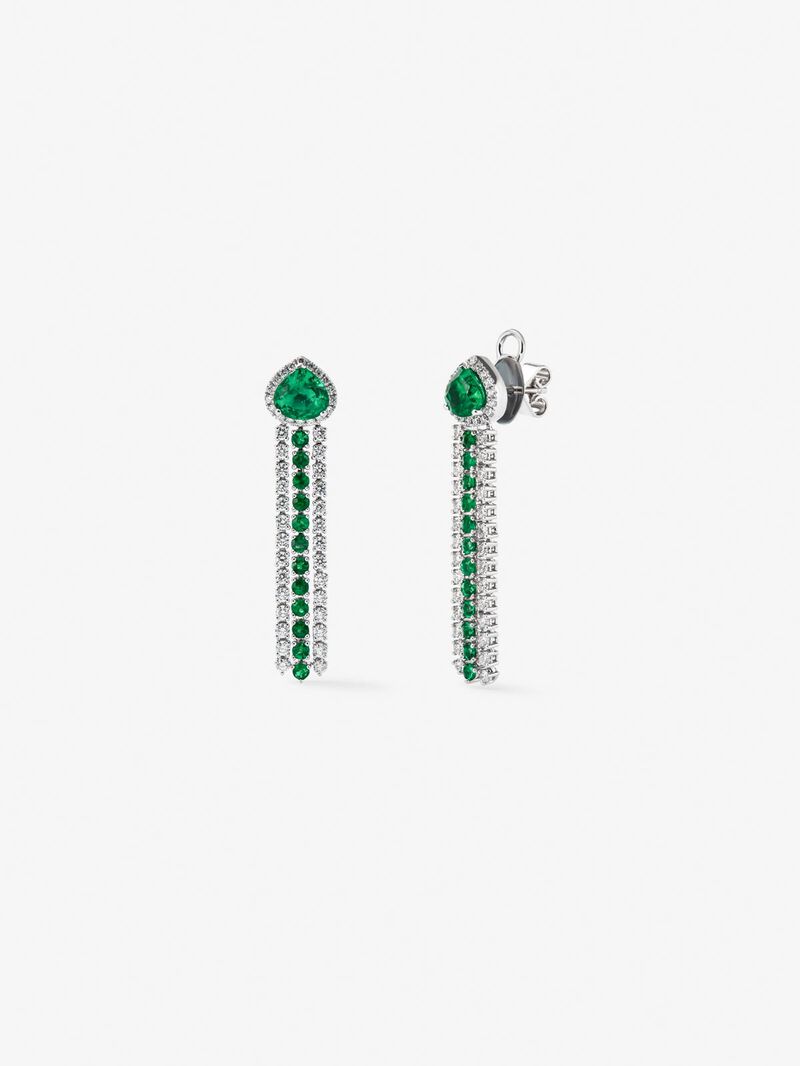 18K white gold hoop earrings with 2 pear-cut emeralds with a total of 1.68 cts, 24 brilliant-cut emeralds with a total of 0.76 cts and 92 brilliant-cut diamonds with a total of 1.13 cts image number 0