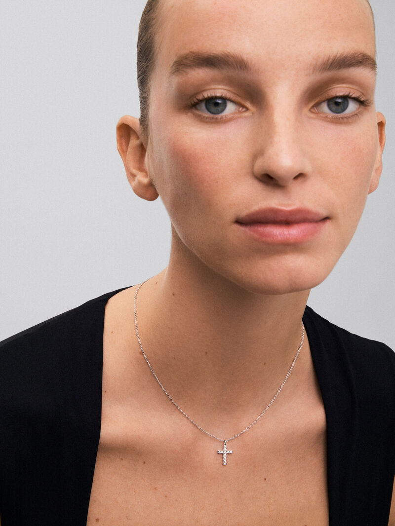 White gold Grace pendant with diamond image number 1