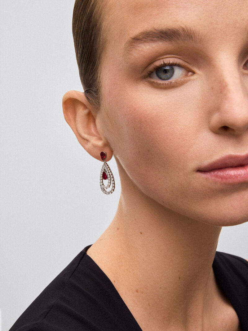 18K white gold earrings with white diamonds in bright size of 3 cts and red rubies in 3,13 cts pear size image number 3