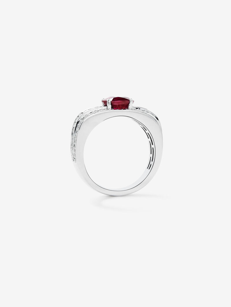 18K White Gold Ring with Red Pigeon Blod Rub image number 4