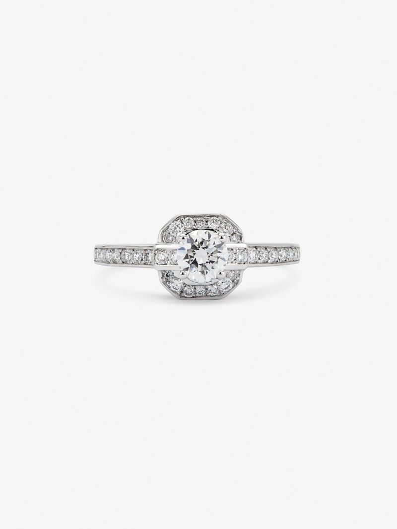 18K white gold ring with a central brilliant-cut diamond of 0.4 cts and 34 brilliant-cut diamonds with a total of 0.24 cts image number 2