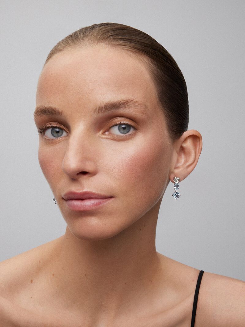 Long 925 silver earrings with green amethyst and topaz. image number 1