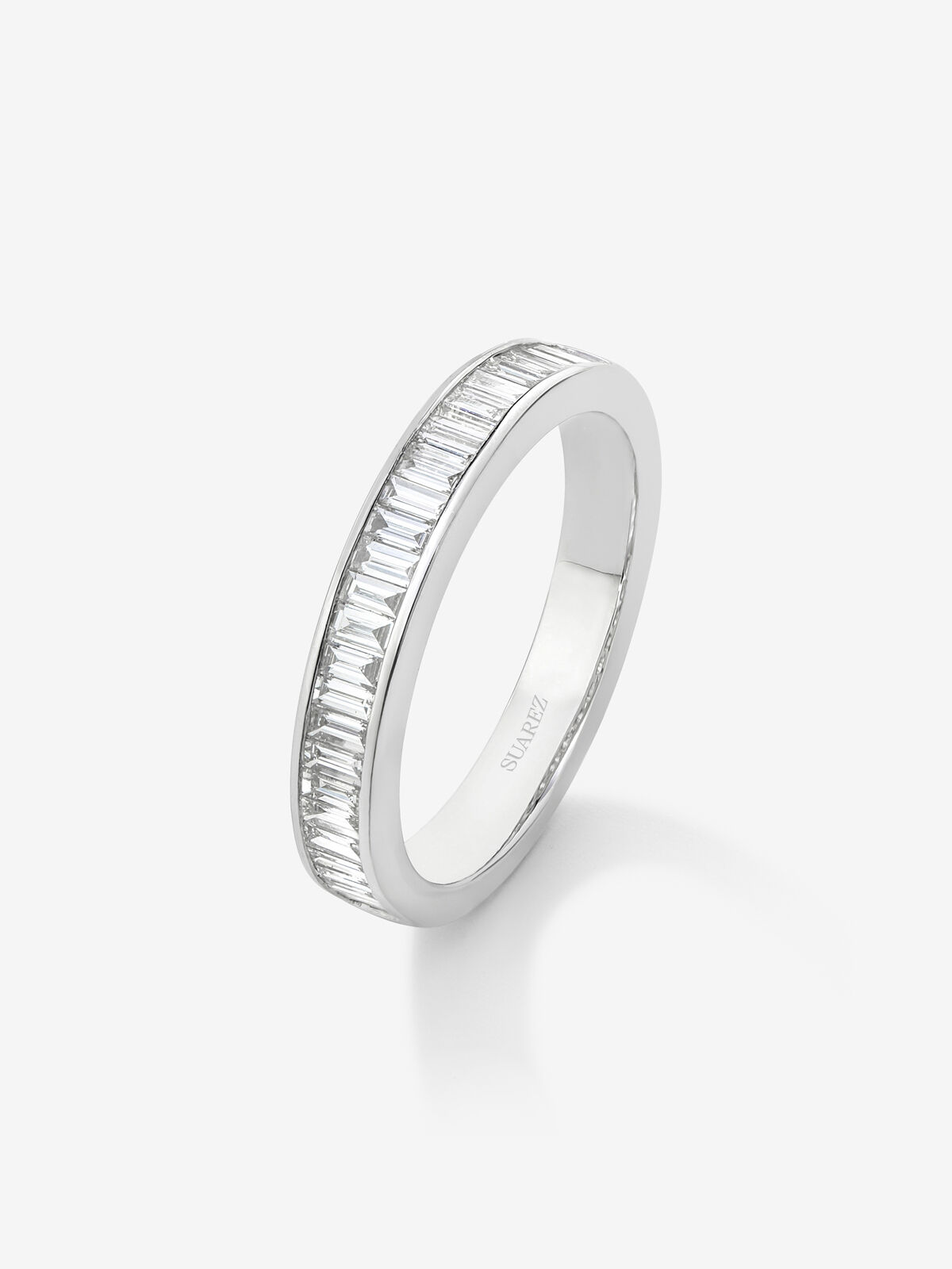 Anillo alianza media de compromiso de oro blanco de 18K con