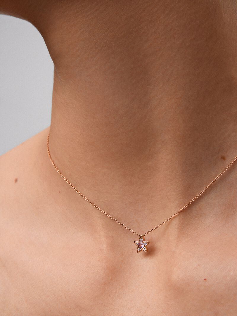 18kt rose gold flower pendant with pink sapphire and diamonds image number 3