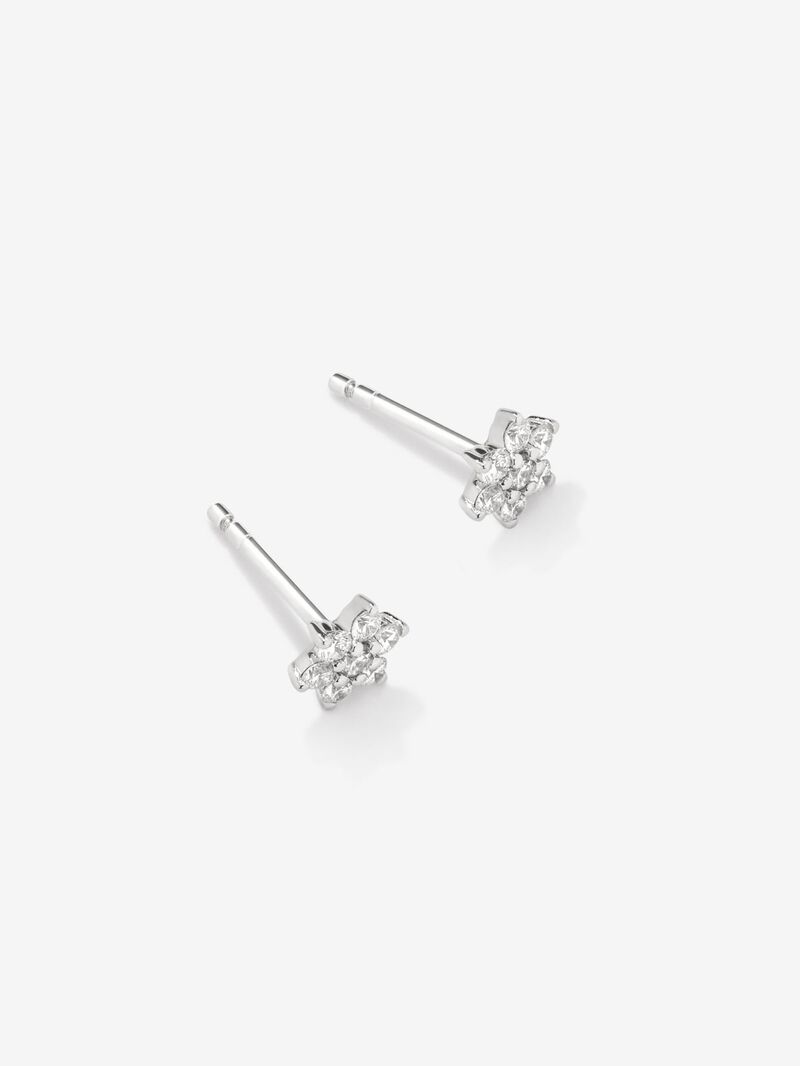 18K white gold earrings with 14 brilliant-cut diamonds with a total of 0.14 cts in the shape of a star image number 2