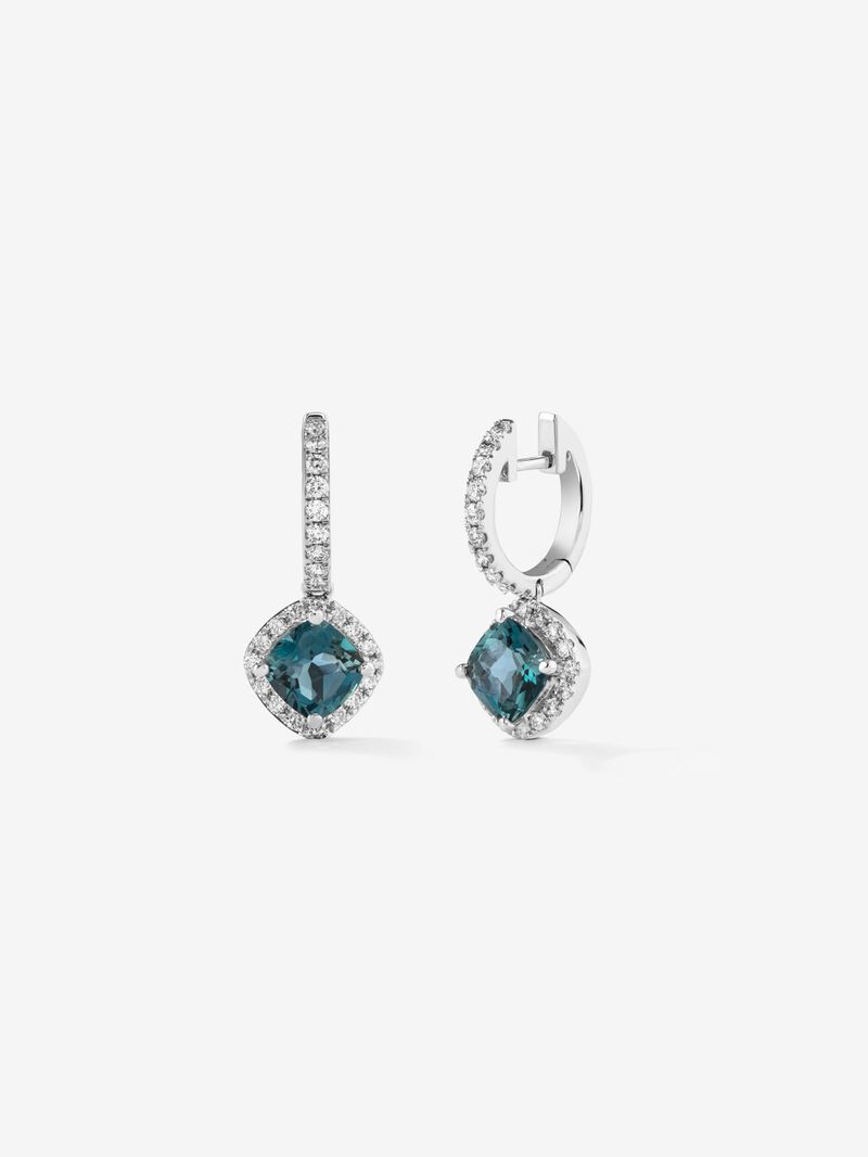 18K white gold hoop earrings with 2 cushion-cut London blue topazes with a total of 2.16 cts and 52 brilliant-cut diamonds with a total of 0.49 cts image number 0