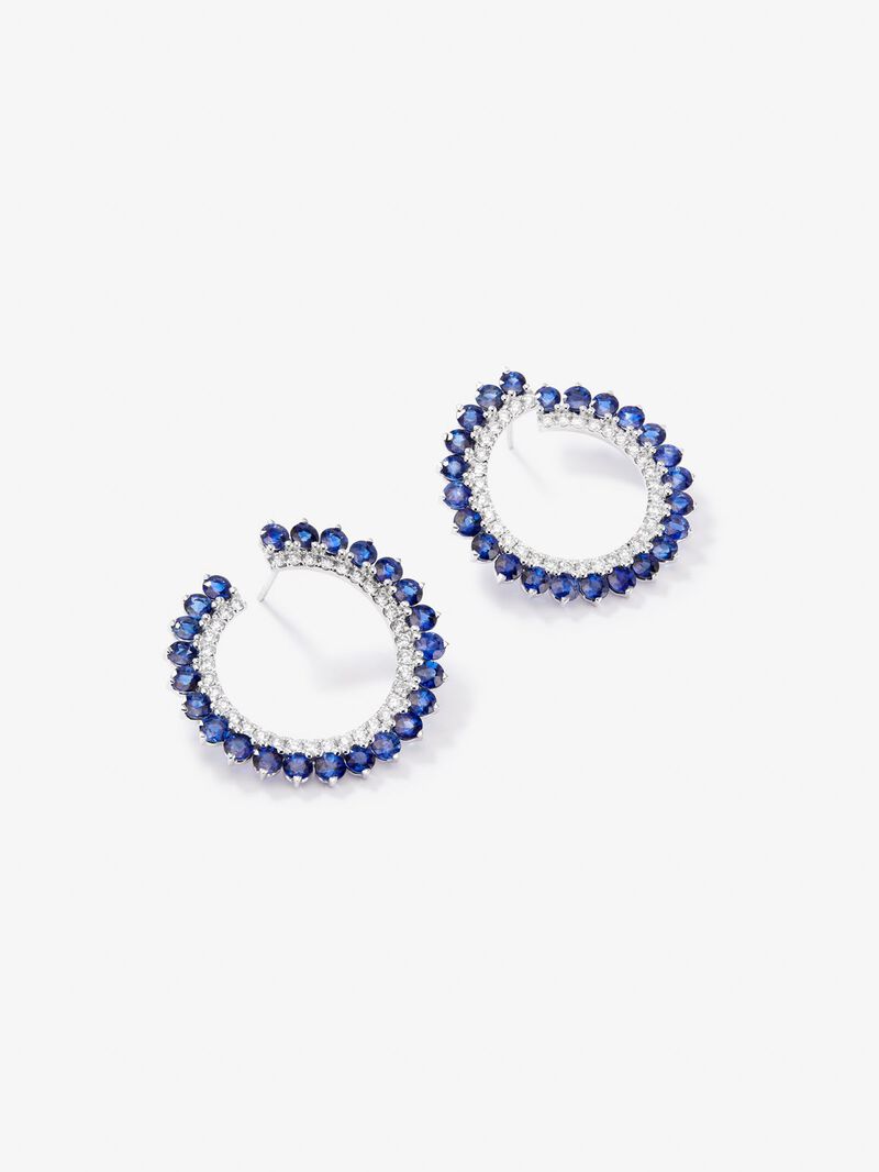 18K white gold hoop earrings with 7.17 ct brilliant-cut blue sapphires and 1.21 ct brilliant-cut diamonds image number 2